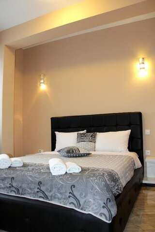 Апартаменты Crystal Apartments Улцинь Апартаменты с видом на бассейн-12