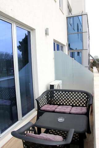 Апартаменты Crystal Apartments Улцинь Апартаменты с 2 спальнями-3